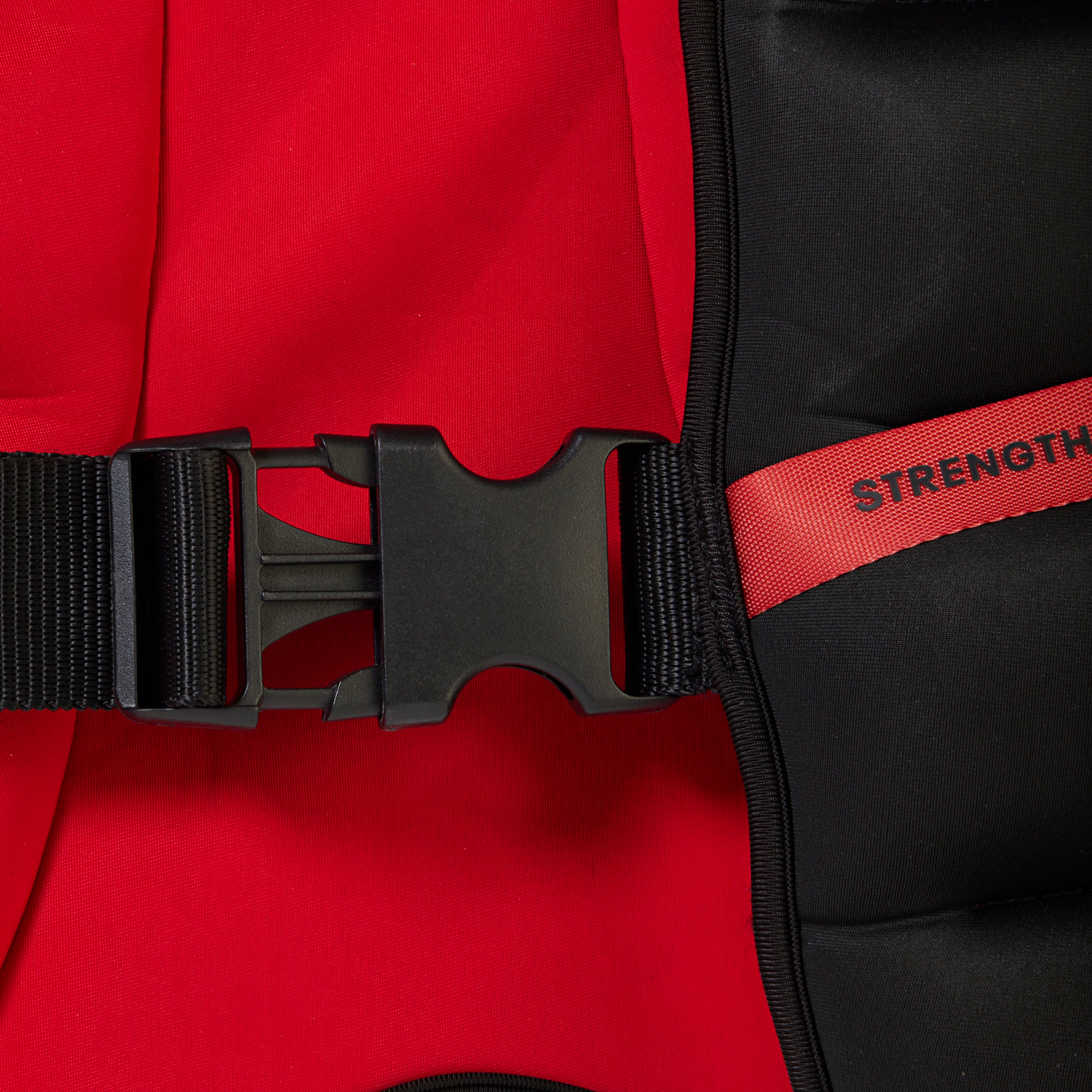 Reebok Strength Series Weight Vest buckle closeup