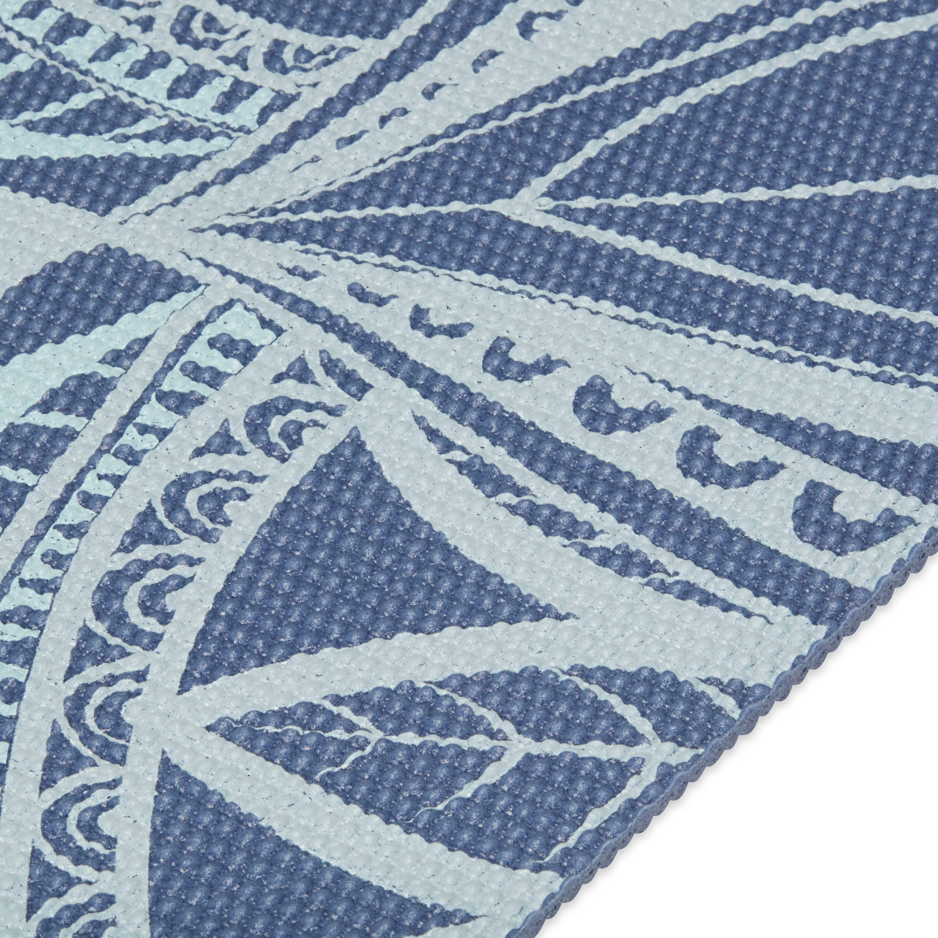 Gaiam Printed Point Yoga Mat (5mm) High Tide Point closeup
